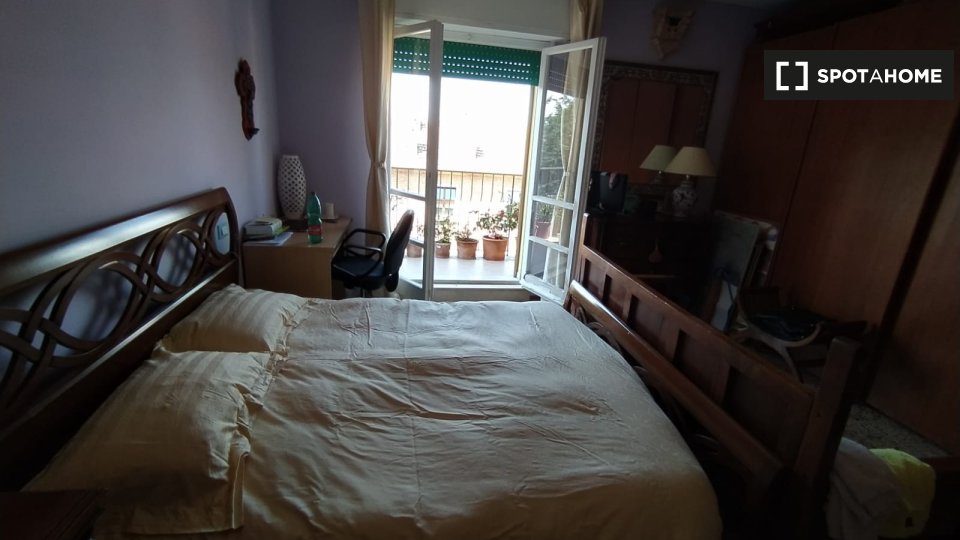 Immagine 16 di Camera condivisa in affitto  in Via Solatia a Perugia