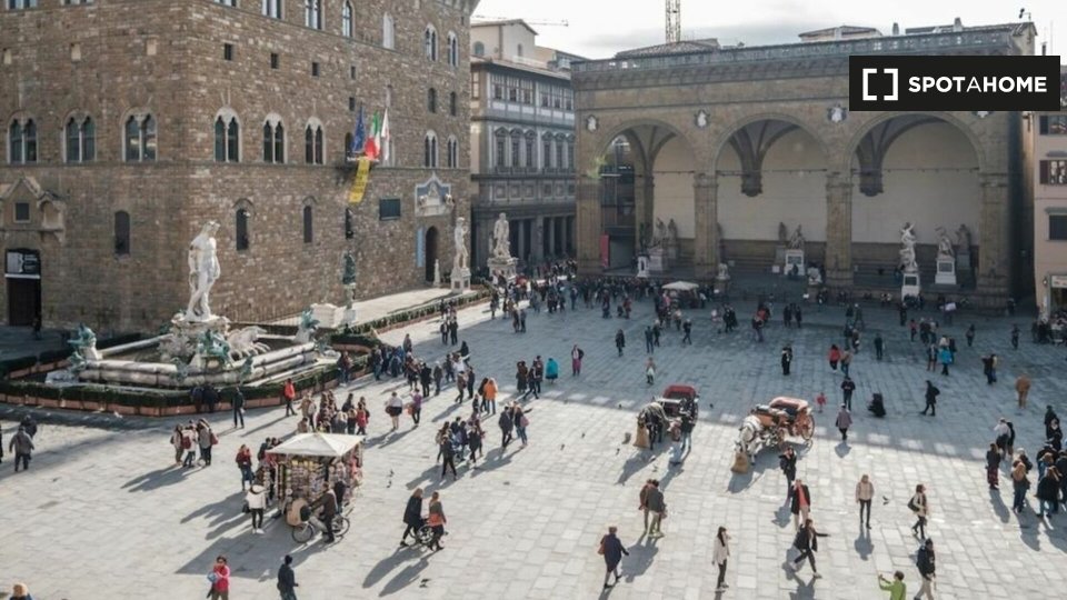 Immagine 12 di Appartamento in affitto  in P.za della Signoria a Firenze