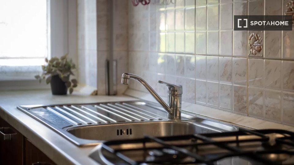 Immagine 5 di Appartamento in affitto  in Via Ludovico Ariosto a Rozzano