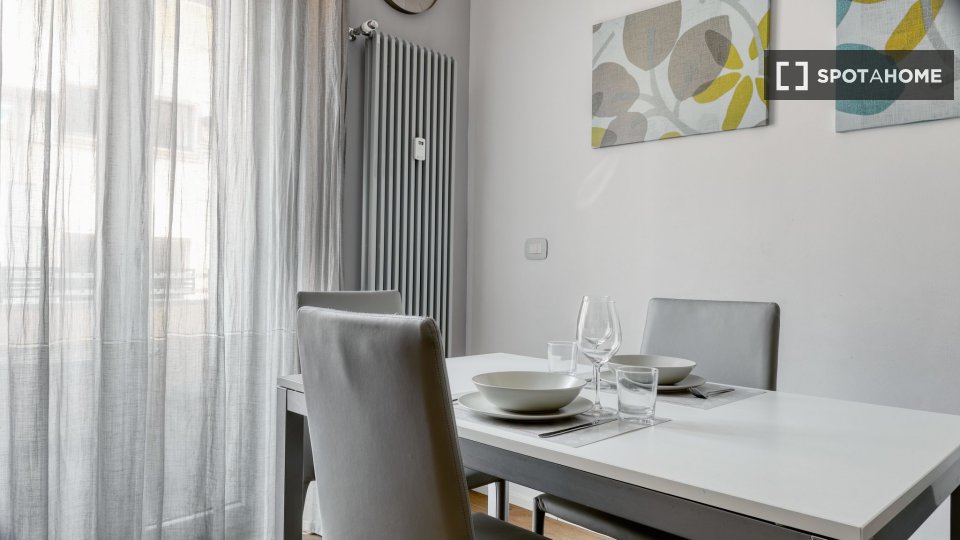 Immagine 12 di Appartamento in affitto  in Via Tortona a Milano