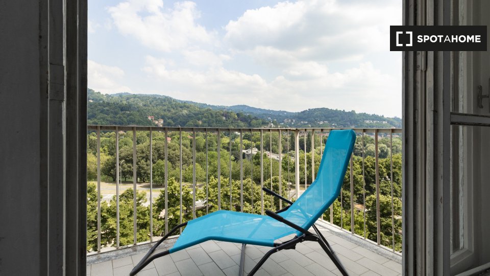 Immagine 19 di Camera condivisa in affitto  in Corso Massimo d'Azeglio a Torino