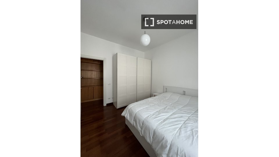 Immagine 12 di Appartamento in affitto  in Via Muzio Attendolo a Roma