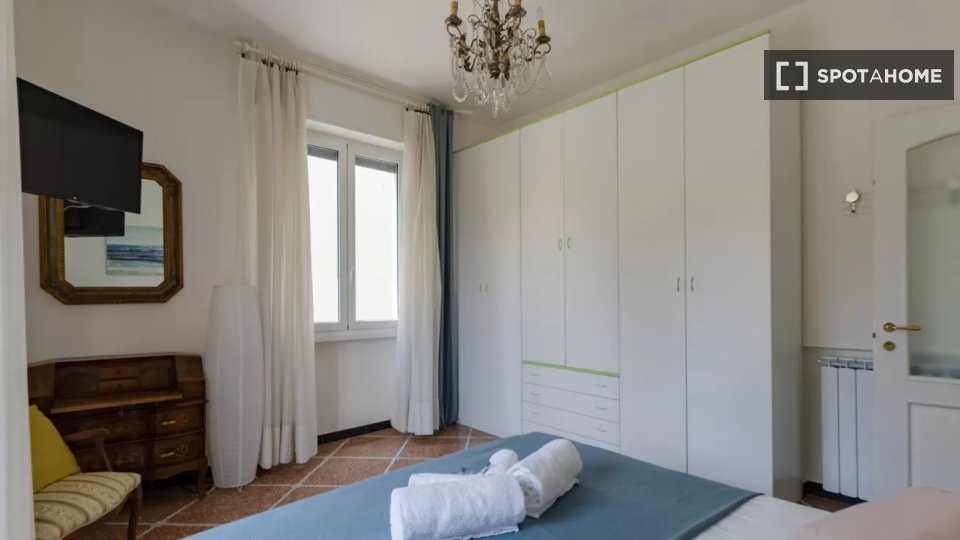 Immagine 19 di Appartamento in affitto  in Via Mons. Cesare Boccoleri a Rapallo