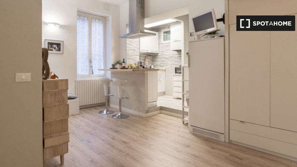 Immagine 19 di Ufficio in affitto  in Ripa di Porta Ticinese a Milano