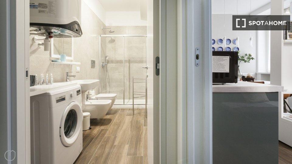 Immagine 12 di Appartamento in affitto  in Corso Magenta a Milano