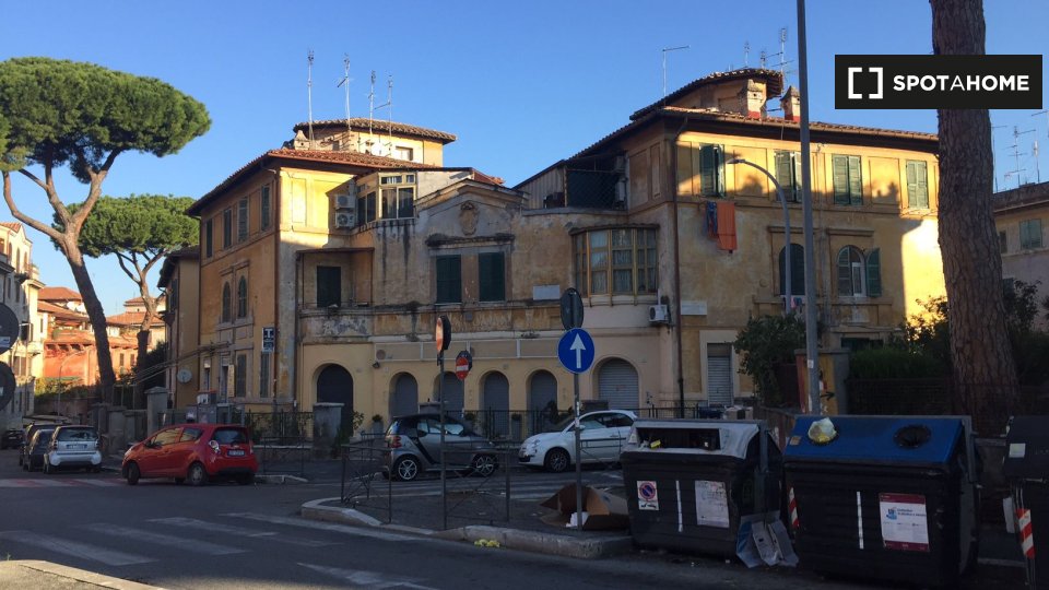 Immagine 11 di Appartamento in affitto  in Piazza Giovanni da Triora a Roma