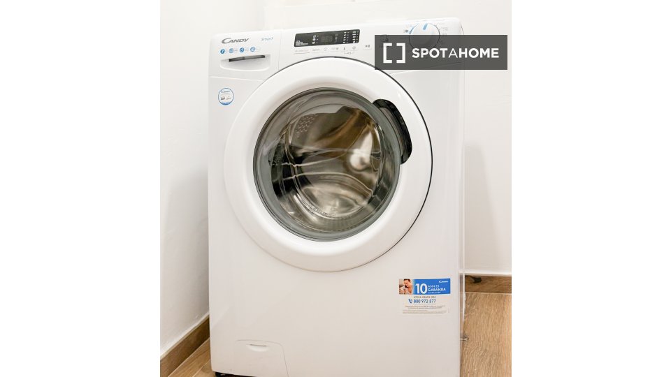 Immagine 15 di Ufficio in affitto  in Via Maria Malibran a Firenze