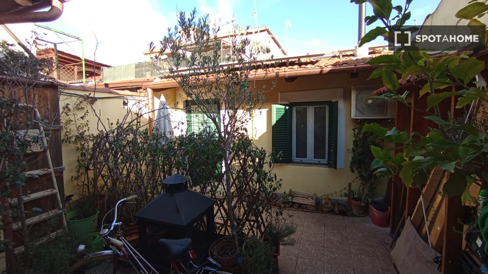 Immagine 1 di Ufficio in affitto  in Via Giovanni da Pisa a Roma