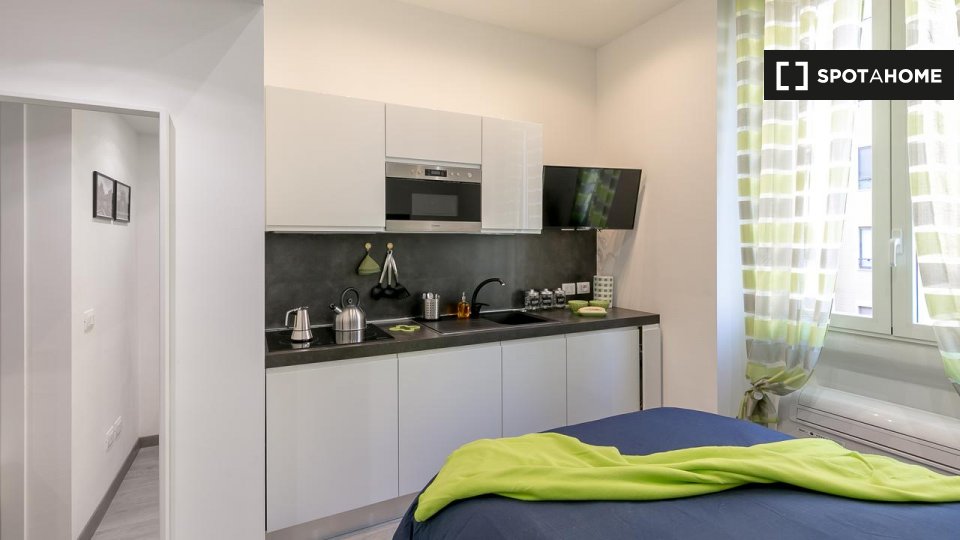 Immagine 13 di Ufficio in affitto  in Via Vespri Siciliani a Milano