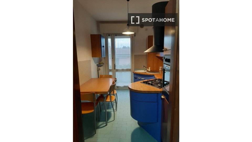 Immagine 13 di Camera condivisa in affitto  in Via Zara a Padova