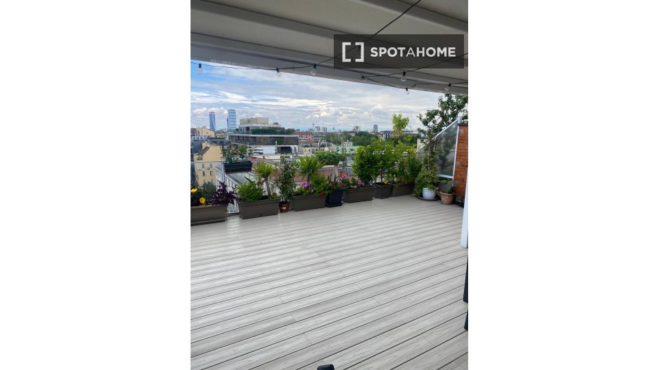 Immagine 11 di Appartamento in affitto  in Via Andrea Solari a Milano