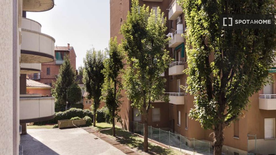 Immagine 19 di Camera condivisa in affitto  in Viale Giovanni Vicini a Bologna