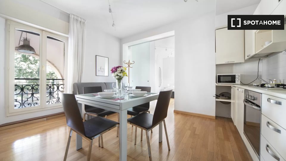 Immagine 1 di Appartamento in affitto  in Via Guglielmo Marconi a Bologna