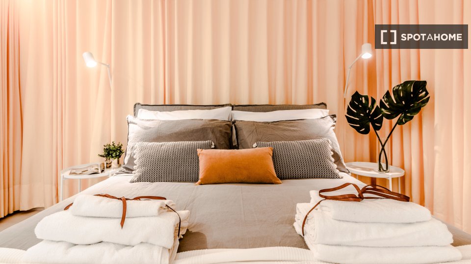 Immagine 17 di Ufficio in affitto  in Via Arienti a Bologna