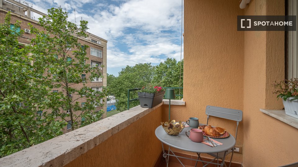 Immagine 18 di Appartamento in affitto  in Via Satrico a Roma