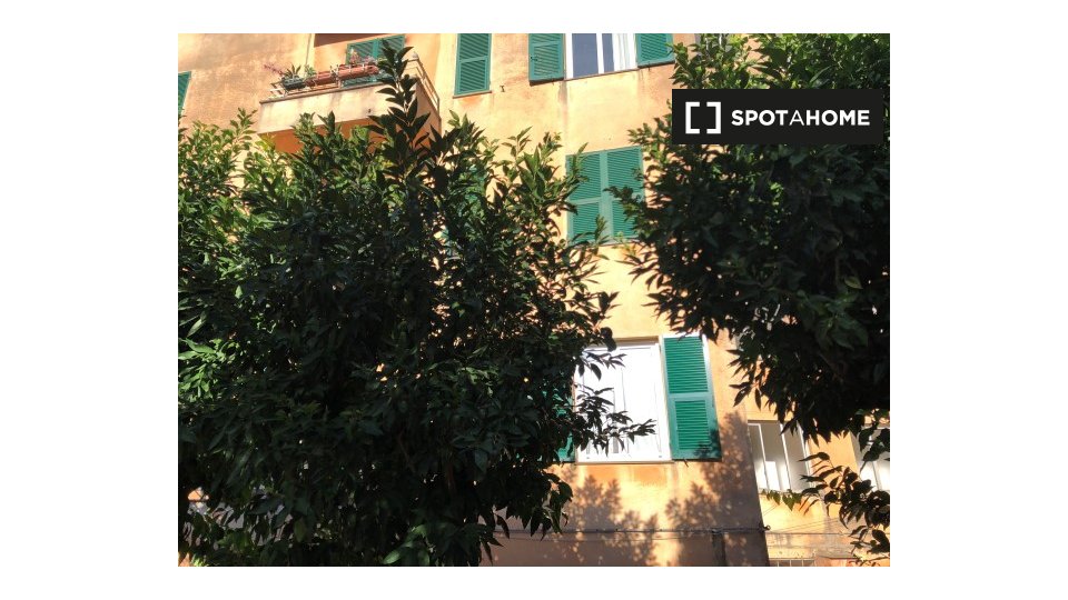 Immagine 14 di Appartamento in affitto  in Viale Goffredo Franchini a Genova