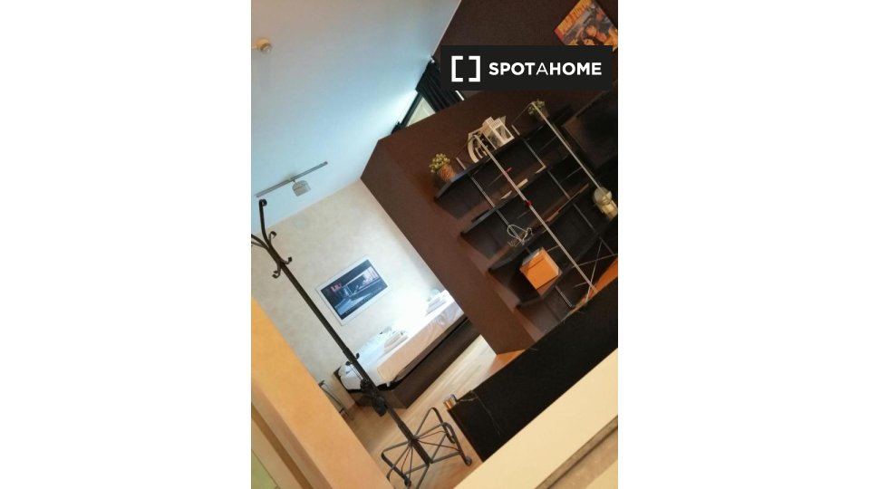 Immagine 3 di Ufficio in affitto  in Via Nizza a Torino