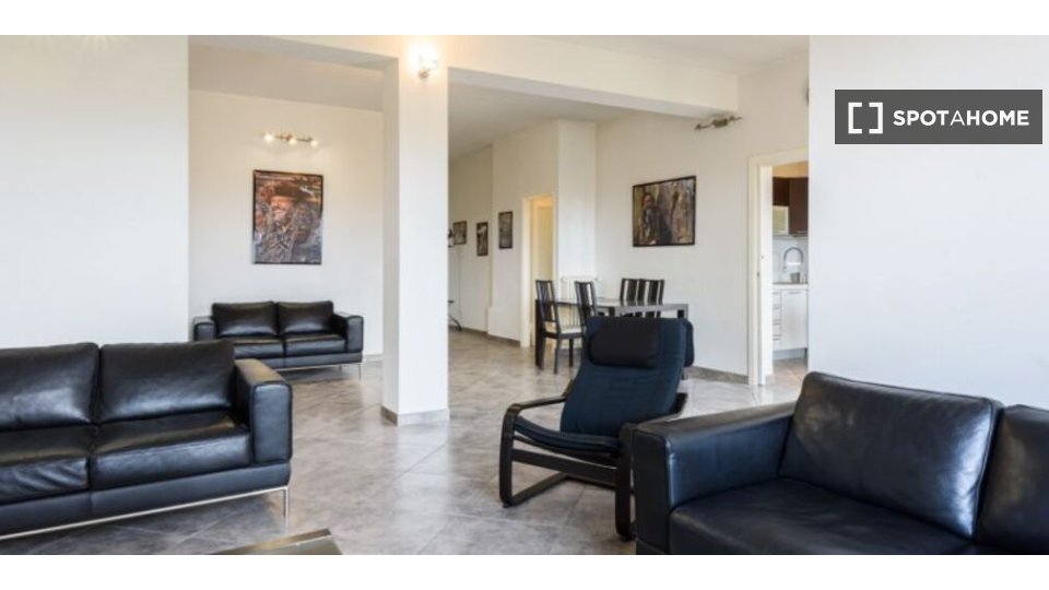 Immagine 15 di Appartamento in affitto  in Via Frà Domenico Buonvicini a Firenze