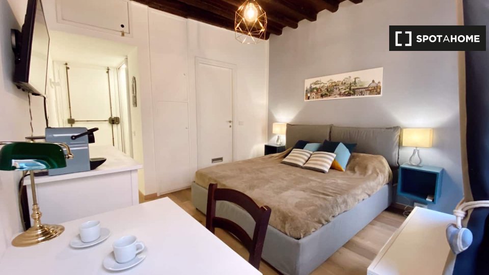 Immagine 5 di Ufficio in affitto  in Via di Gesù e Maria a Roma