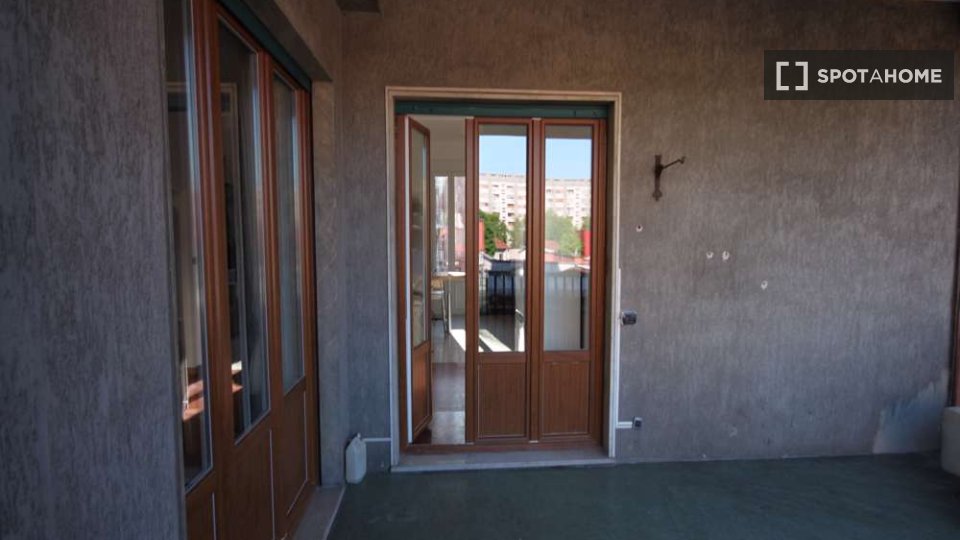 Immagine 13 di Camera condivisa in affitto  in Via Bernina a Milano