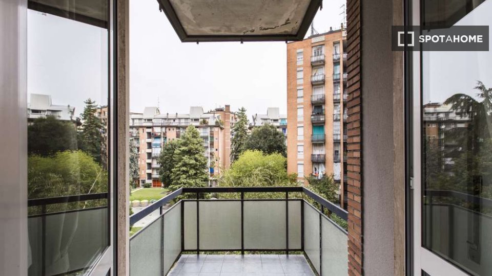 Immagine 8 di Camera condivisa in affitto  in Via dei Mandorli Milan a Monza