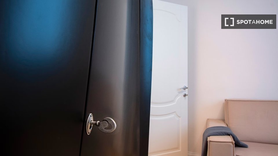 Immagine 4 di Appartamento in affitto  in Via Camillo Cavour a Firenze