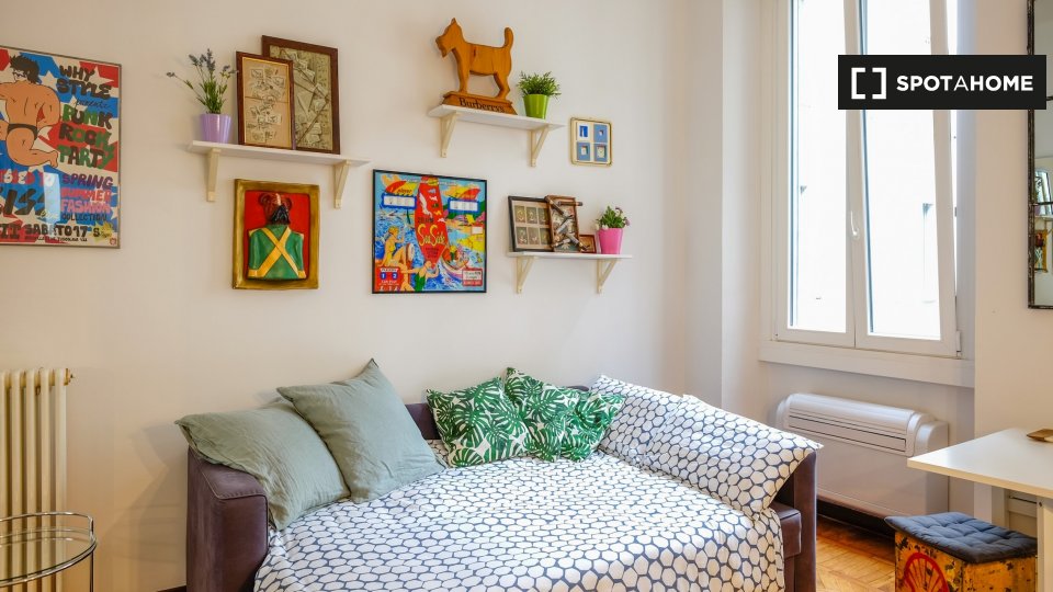 Immagine 8 di Appartamento in affitto  in Via Pietro Calvi, 20129 Milano MI, Italy a Milano