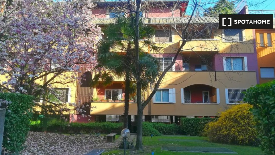 Immagine 14 di Appartamento in affitto  in Via Bullona a Milano