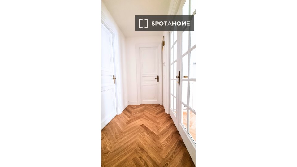 Immagine 18 di Appartamento in affitto  in Via Germanico a Roma