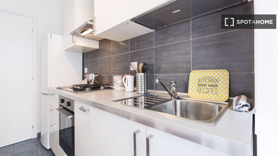 Immagine 15 di Camera condivisa in affitto  in Via dei Mandorli Milan a Monza