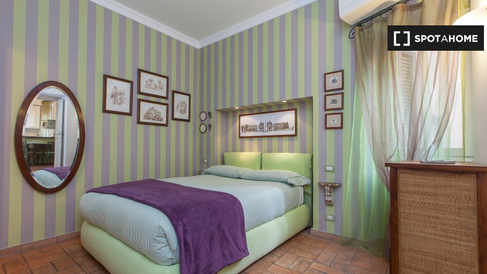 Immagine 12 di Appartamento in affitto  in Via di Monte Fiore, 00153 Roma RM, Italy a Roma