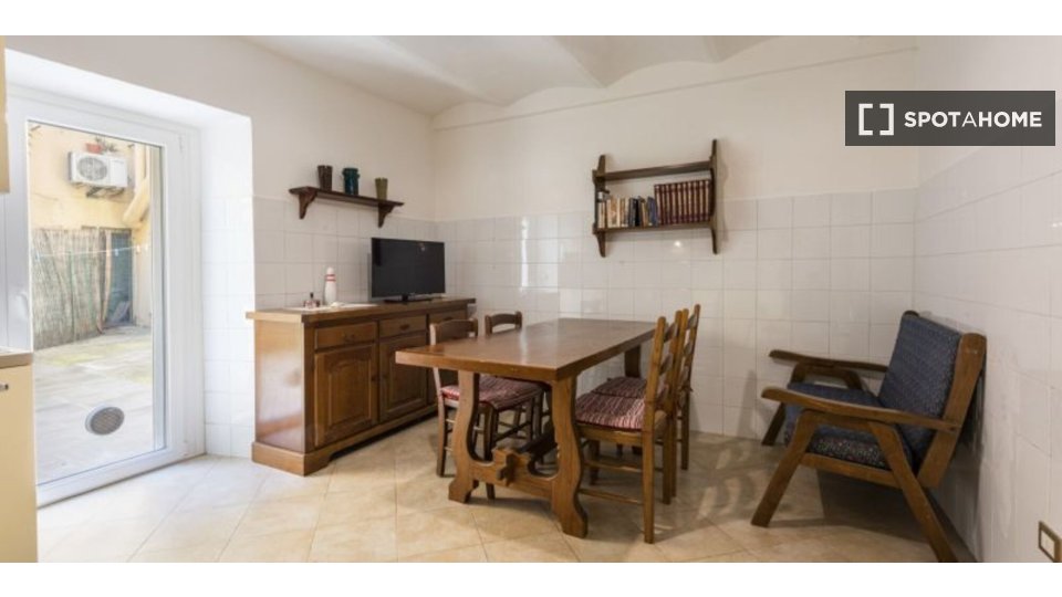 Immagine 2 di Appartamento in affitto  in Via della Mattonaia a Firenze