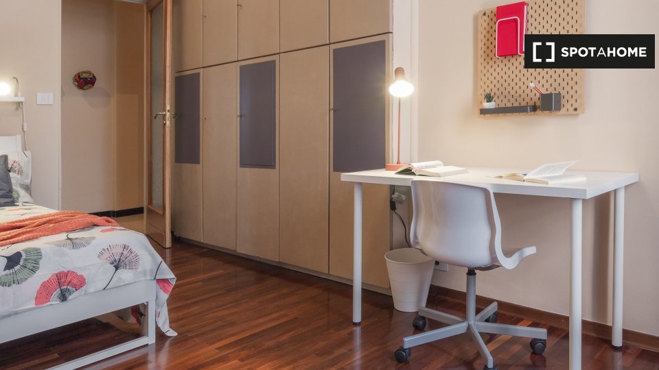 Immagine 6 di Camera condivisa in affitto  in Via Principi d'Acaja a Torino