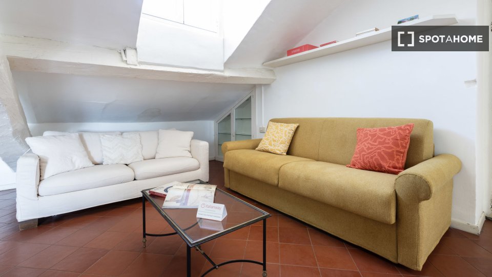 Immagine 5 di Appartamento in affitto  in Via Vigevano a Milano