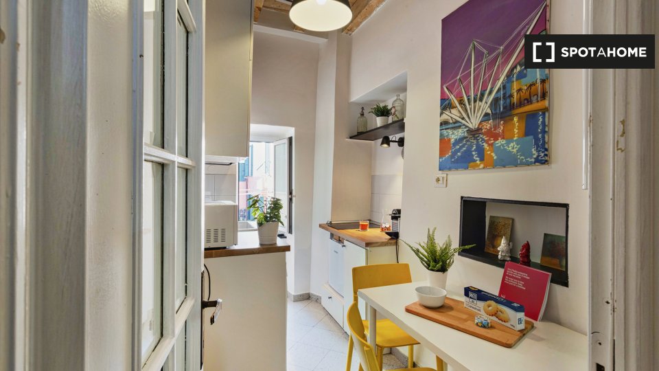 Immagine 5 di Appartamento in affitto  in Salita di Santa Maria di Castello a Genova