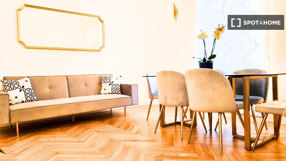 Immagine 2 di Appartamento in affitto  in Via Germanico a Roma