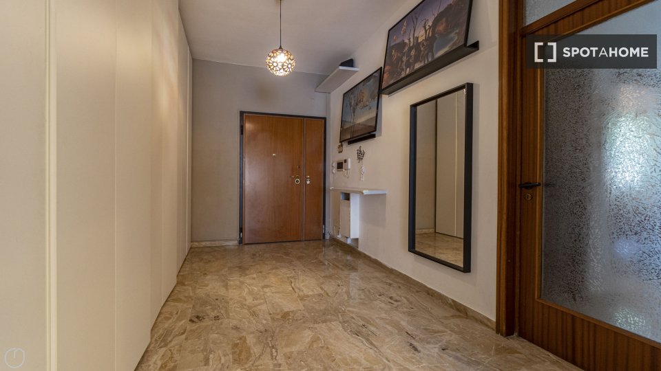 Immagine 6 di Appartamento in affitto  in Via Duccio di Boninsegna a Bologna