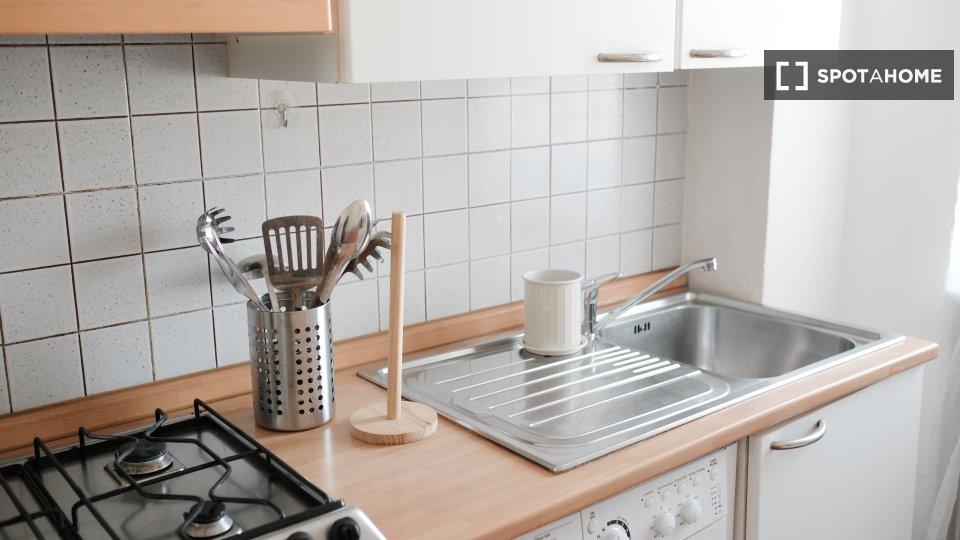 Immagine 8 di Appartamento in affitto  in Via Savona a Milano