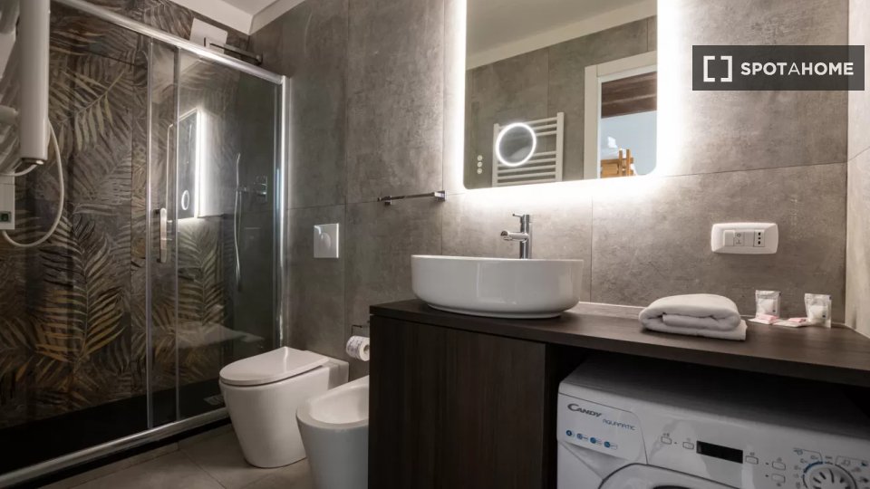 Immagine 11 di Appartamento in affitto  in Via Marco Aurelio a Milano