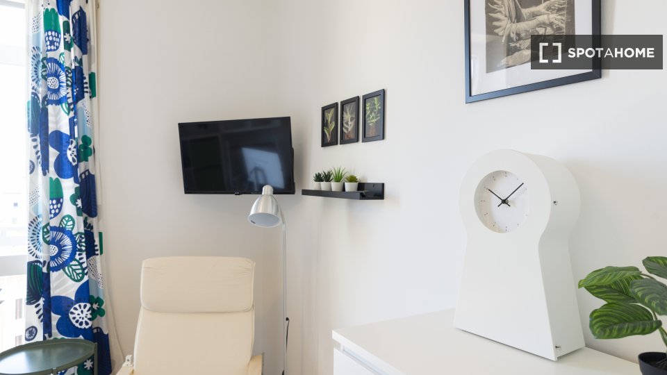 Immagine 4 di Camera condivisa in affitto  in Via Vettabbia a Milano