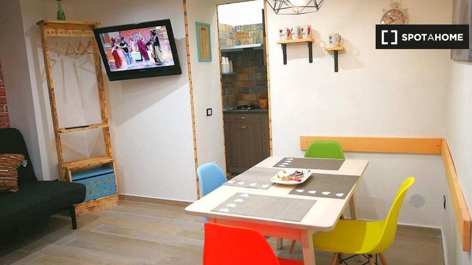 Immagine 8 di Appartamento in affitto  in Vico Barre a Napoli