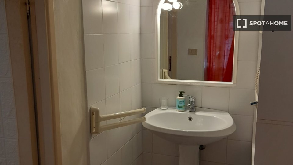 Immagine 12 di Ufficio in affitto  in Via S. Giacomo a Perugia