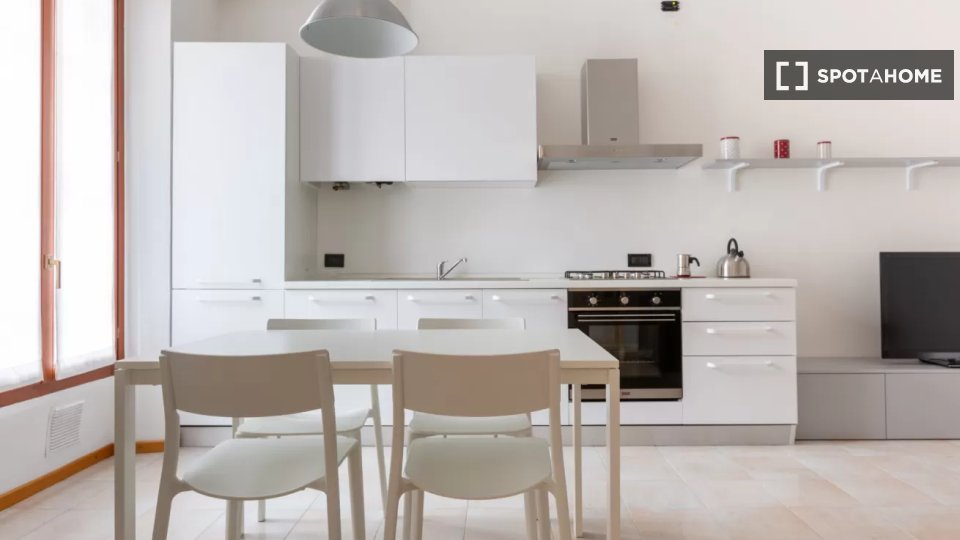 Immagine 6 di Appartamento in affitto  in Via Vigevano a Milano