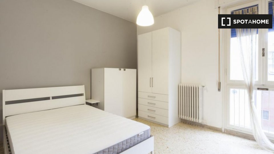 Immagine 14 di Camera condivisa in affitto  in Via Giovanni Targioni Tozzetti a Firenze