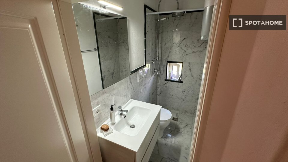 Immagine 6 di Appartamento in affitto  in Via Acciaio e Agnolaccio a Pistoia