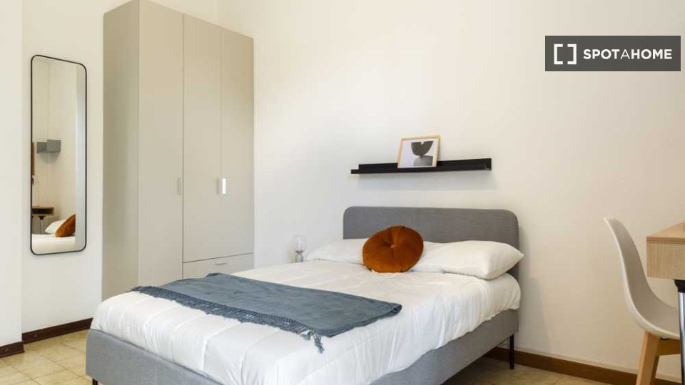 Immagine 12 di Camera condivisa in affitto  in Viale Renato Serra a Milano