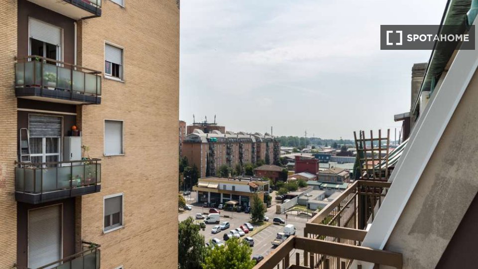 Immagine 16 di Camera condivisa in affitto  in Via Dei Mandorli Milan a Buccinasco