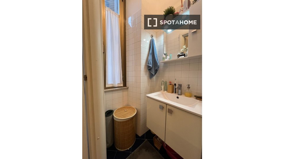 Immagine 7 di Appartamento in affitto  in Via Luigi Tosti a Roma