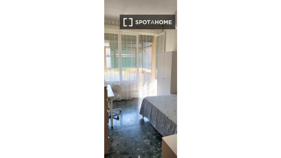 Immagine 18 di Camera condivisa in affitto  in Via Tripoli a Padova