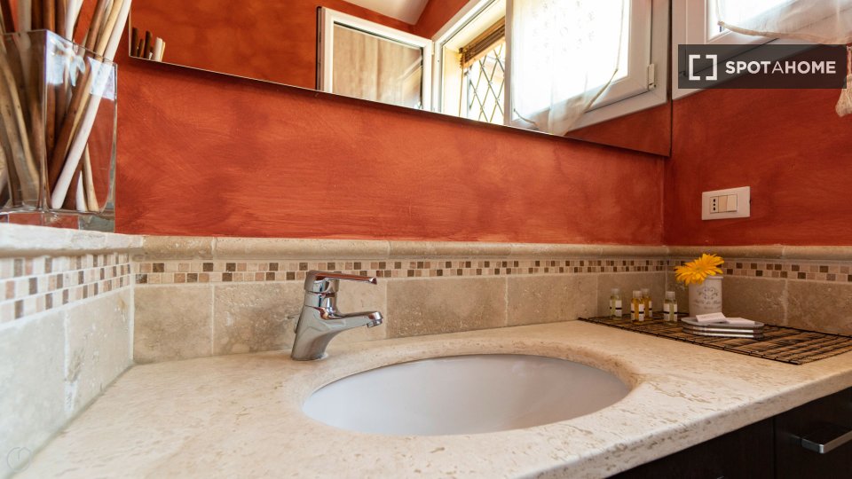 Immagine 9 di Appartamento in affitto  in Via Polese a Bologna